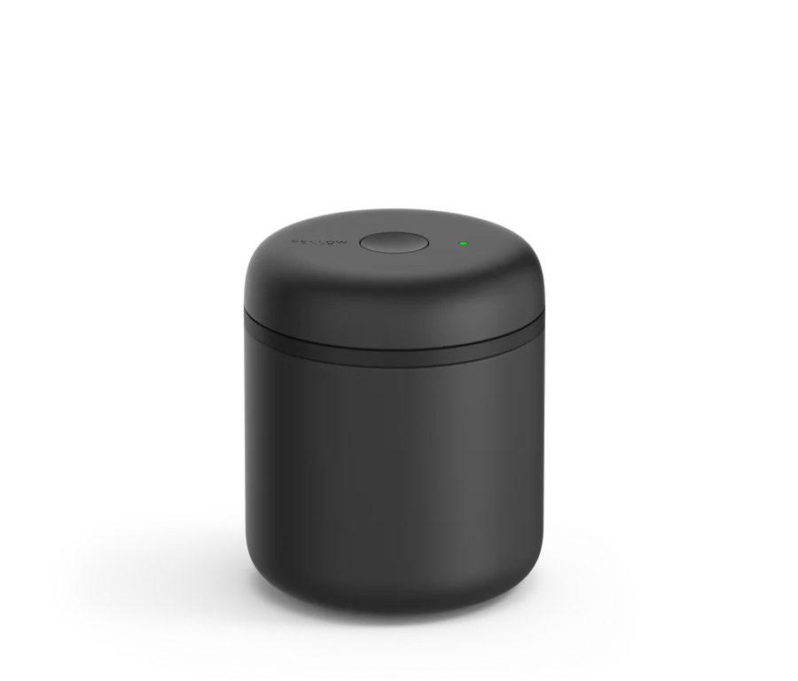 FELLOW E-ATMOS CANISTER (0.7L) Fellow Atmos electric vacuum canister with LED display on kitchen counter