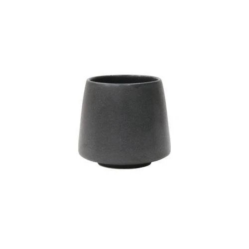 Origami Aroma Flavour Cup ceramic coffee cup in matte black and white