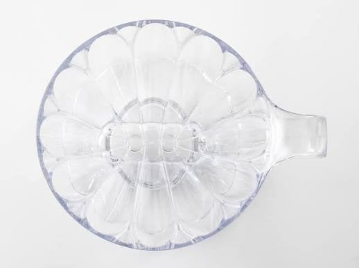 CAFEC FLOWER DRIPPER OVAL 102 (2-4 cups) CAFEC Flower Dripper Oval 102 with flower-shaped ribs for pour-over brewing